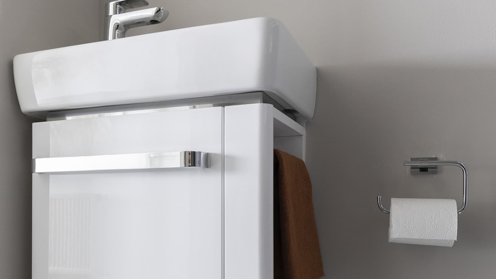 Renova Compact洗脸盆及配套洗脸盆组合柜和集成式毛巾架 Renova Compact洗脸盆及配套洗脸盆组合柜和集成式毛巾架