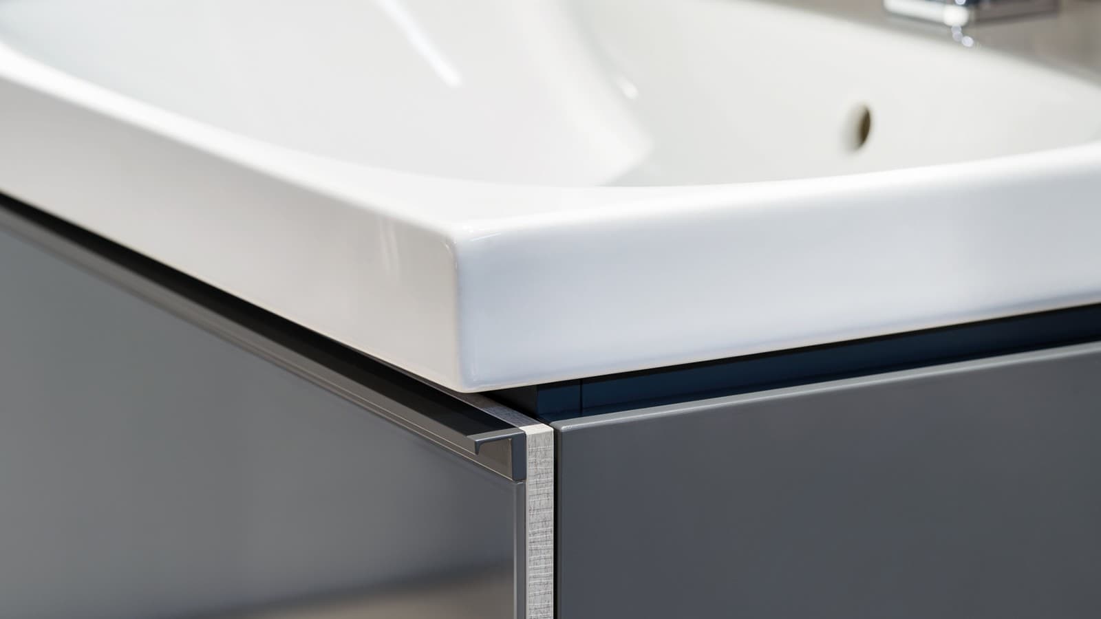 只为高品质卫浴家具买单才是全无后顾之忧的睿智之选 只为高品质卫浴家具买单才是全无后顾之忧的睿智之选