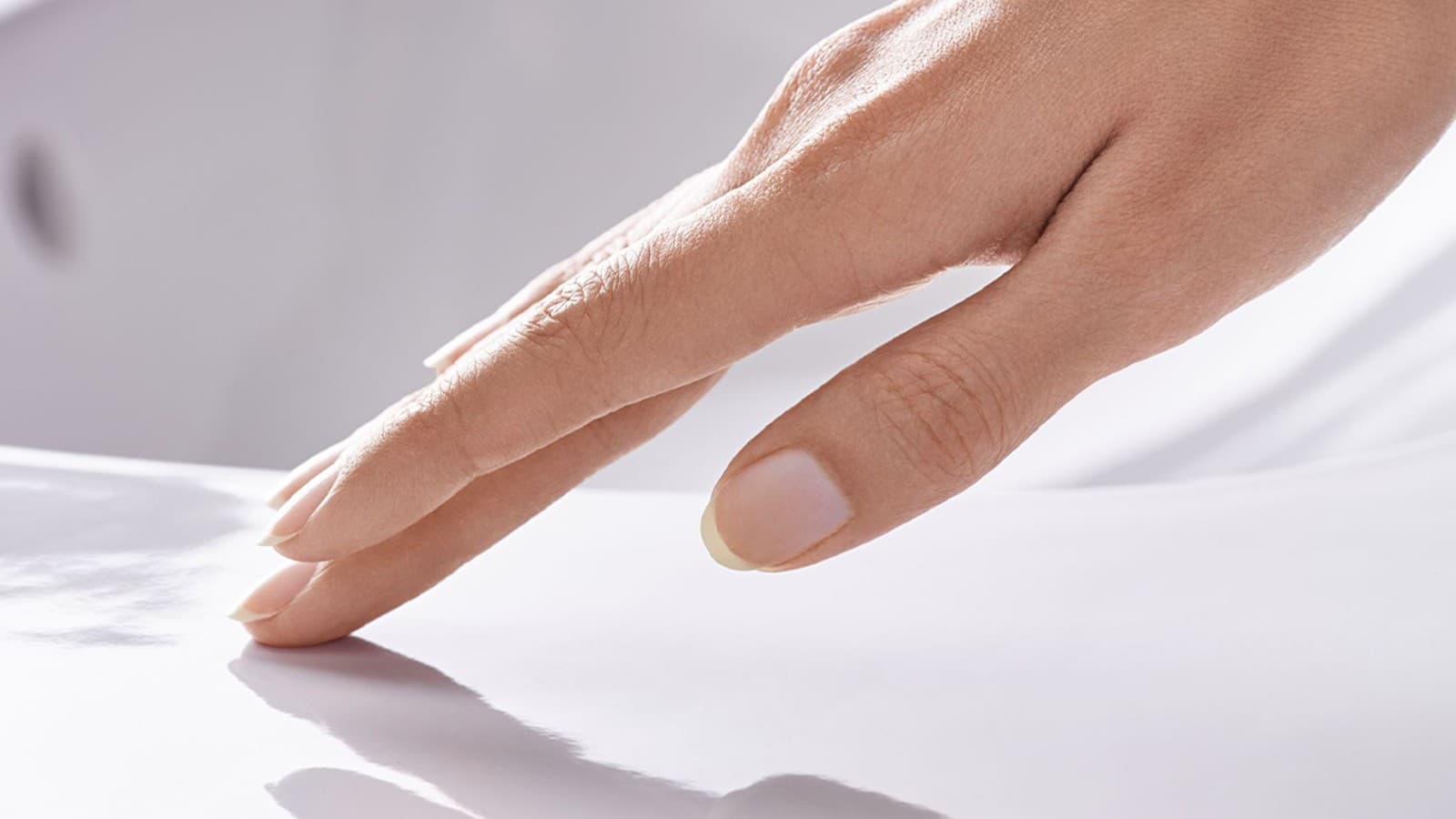 带KeraTect钻石釉面的陶瓷洗脸盆 带KeraTect钻石釉面的陶瓷洗脸盆