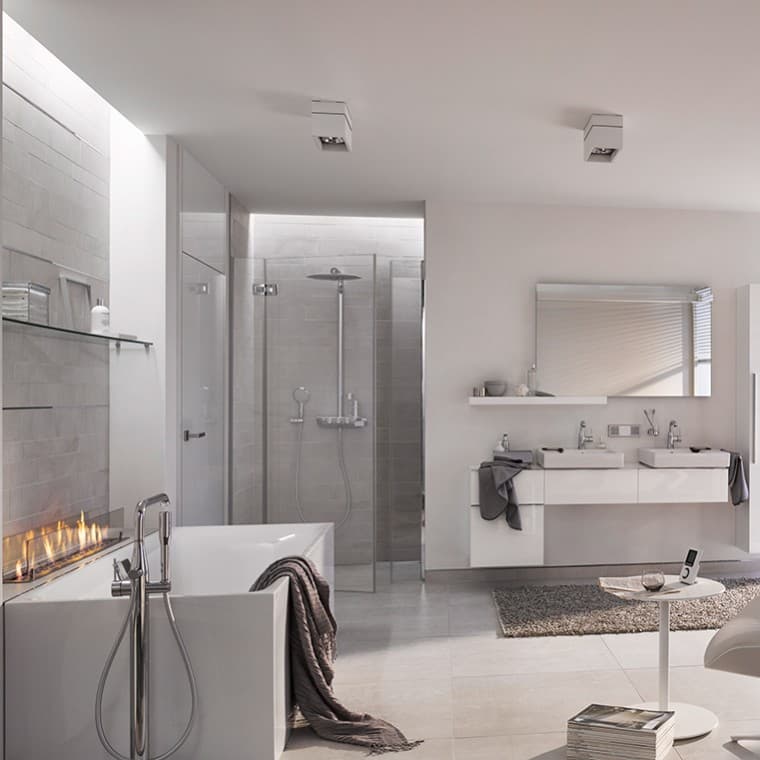 光线明亮、色彩协调的卫浴空间 光线明亮、色彩协调的卫浴空间