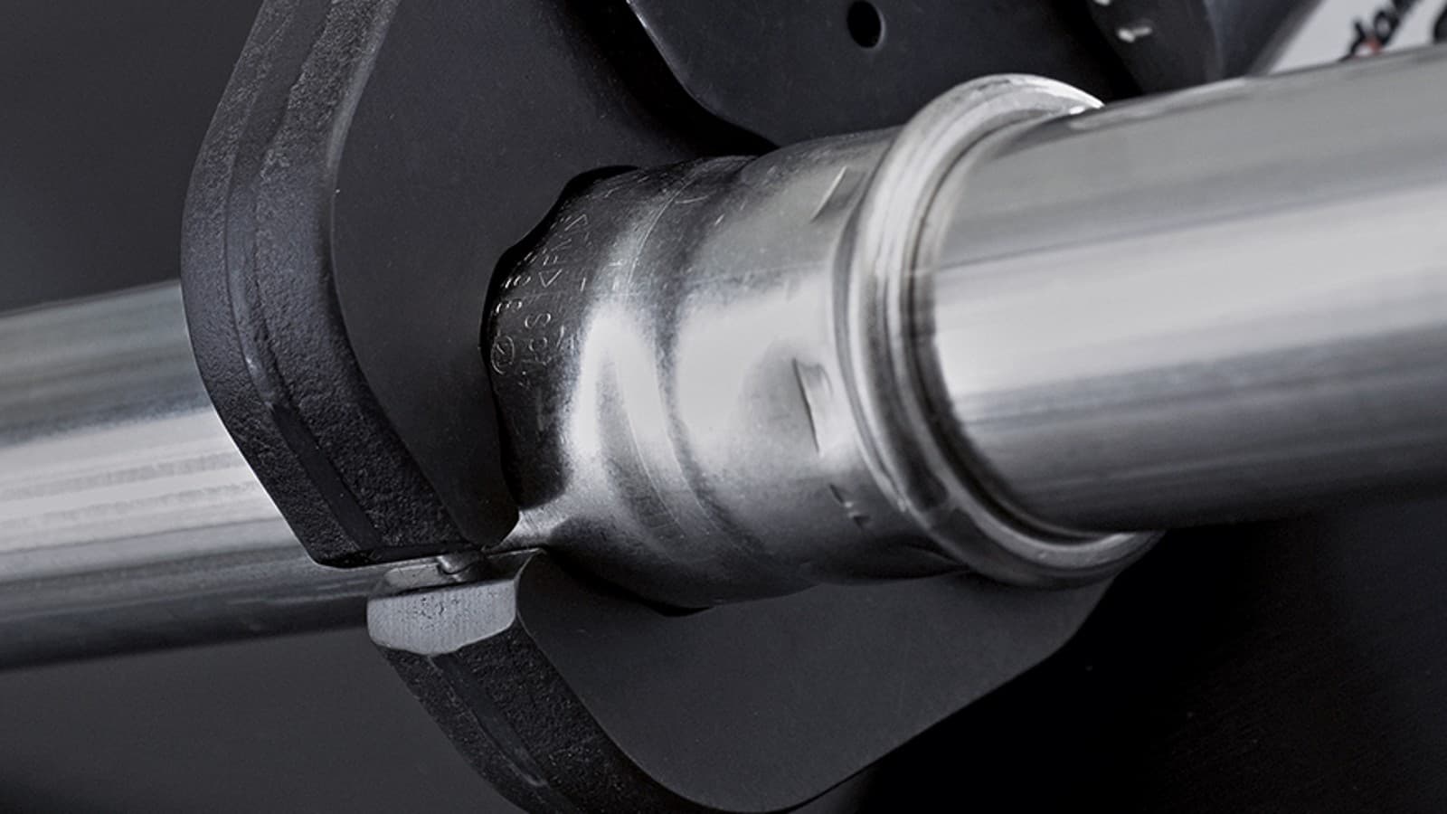 挤压钳夹与Mapress管道 挤压钳夹与Mapress管道